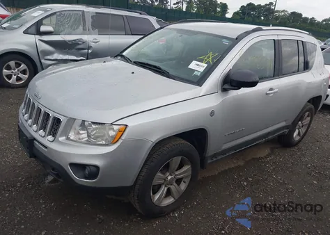 2011 Jeep Compass z USA, uszkodzony, nr VIN 1J4NF1FB3BD280876